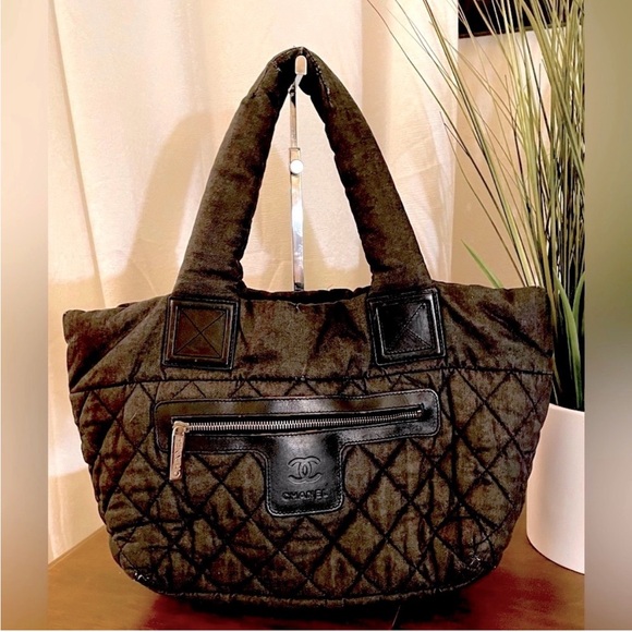 CHANEL Quilted Dark Brown Tote Bag - Picture 1 of 9